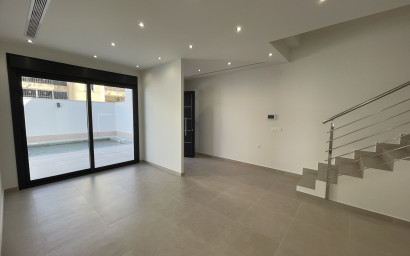 Nouvelle construction - detached -
Heredades