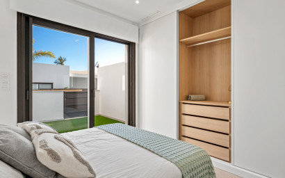 Nouvelle construction - Appartement -
Los Alcazares