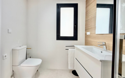 Nouvelle construction - Appartement -
Cox