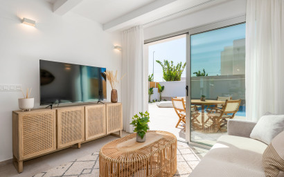 Nieuwbouw - Plat -
Dolores