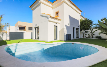 Nieuwbouw - Villa -
Orihuela Costa