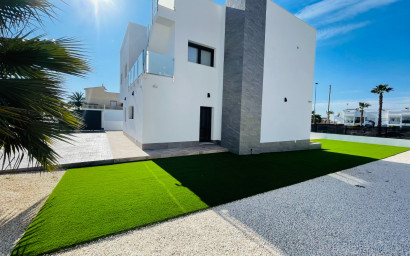 New Build - Villa -
Torrevieja