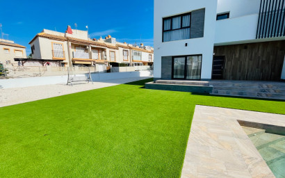 New Build - Villa -
Torrevieja