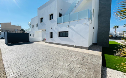 New Build - Villa -
Torrevieja