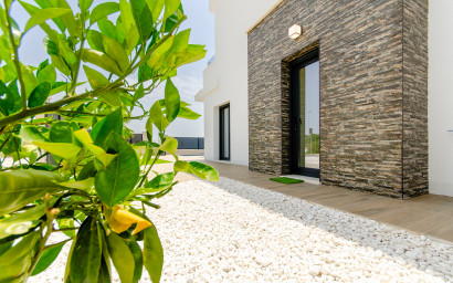 Nouvelle construction - Maison mitoyenne -
Entre Naranjos - Vistabella