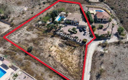 Revente - Villa -
Hondón de los Fráiles - HONDON DE LOS FRAILES