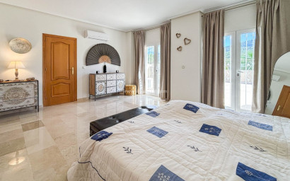 Revente - Villa -
Hondón de las Nieves - HONDON DE LAS NIEVES