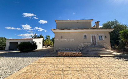 Revente - Villa -
Hondón de las Nieves - HONDON DE LAS NIEVES