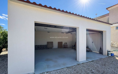 Revente - Villa -
Hondón de las Nieves - HONDON DE LAS NIEVES