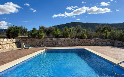 Revente - Villa -
Hondón de las Nieves - HONDON DE LAS NIEVES