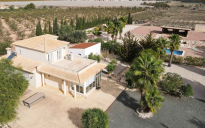 Revente - Villa -
Hondón de las Nieves - HONDON DE LAS NIEVES