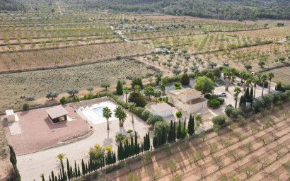 Revente - Villa -
Hondón de las Nieves - HONDON DE LAS NIEVES