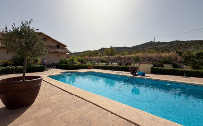Revente - Villa -
Hondón de los Fráiles - HONDON DE LOS FRAILES