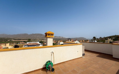 Revente - Villa -
Hondón de las Nieves - Urbaniz La Montañosa