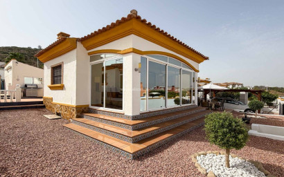 Revente - Villa -
Hondón de las Nieves - Urbaniz La Montañosa