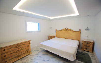 Herverkoop - Villa -
Calpe - Empedrola
