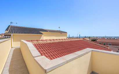 Revente - Villa -
Ciudad Quesada - Center