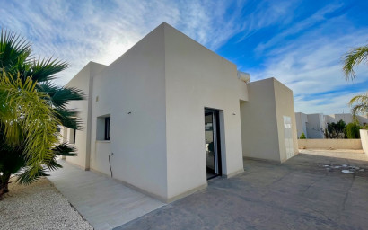 New Build - Villa -
Rafal