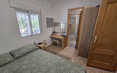 Resale - Villa -
Sax