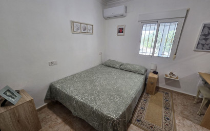 Resale - Villa -
Sax