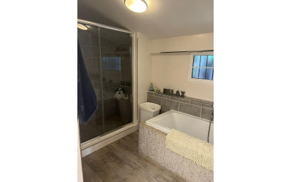 Resale - Villa -
Heredades