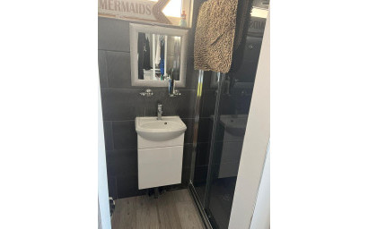 Resale - Villa -
Heredades