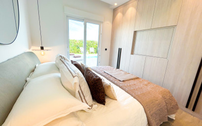 Resale - Villa -
Algorfa
