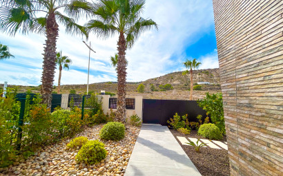 Resale - Villa -
Algorfa