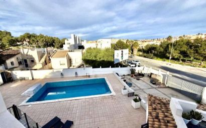 Herverkoop - Villa -
Villamartín
