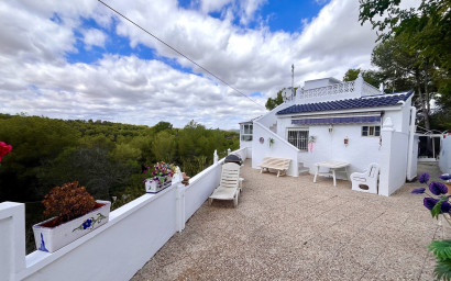 Herverkoop - Villa -
Pinar de Campoverde