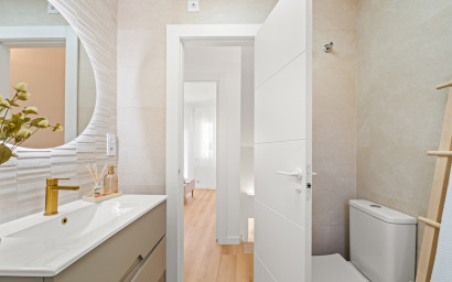 Resale - Townhouse -
Villamartín