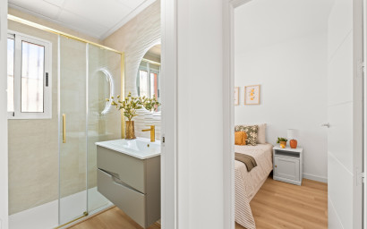 Resale - Townhouse -
Villamartín