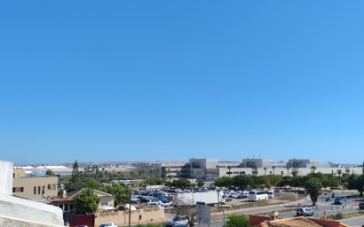 Revente - Maison mitoyenne -
Torrevieja - Los Balcones