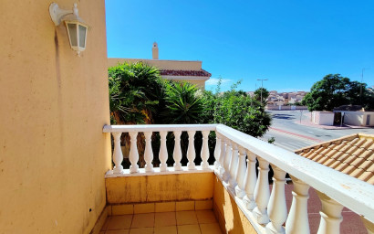 Resale - Townhouse -
Ciudad Quesada