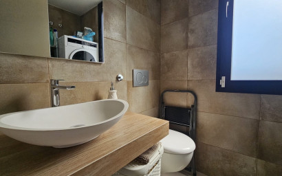 Resale - Villa -
Villamartín