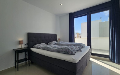 Resale - Villa -
Villamartín