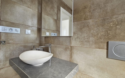 Resale - Villa -
Villamartín