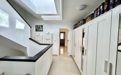 Revente - Maison mitoyenne -
Formentera del Segura