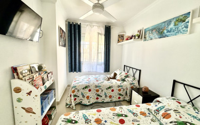 Revente - Maison mitoyenne -
Formentera del Segura