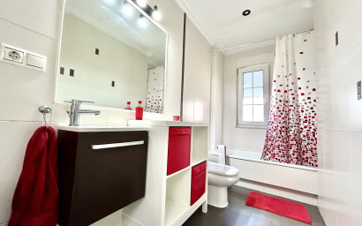 Revente - Maison mitoyenne -
Formentera del Segura