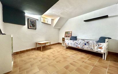 Revente - Maison mitoyenne -
Formentera del Segura