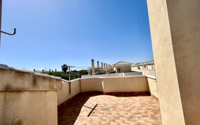 Revente - Maison mitoyenne -
Formentera del Segura