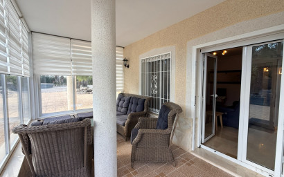 Revente - Villa -
Hondón de las Nieves