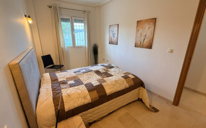 Revente - Villa -
Hondón de las Nieves