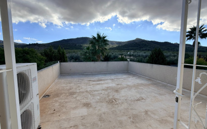 Revente - Villa -
Hondón de las Nieves