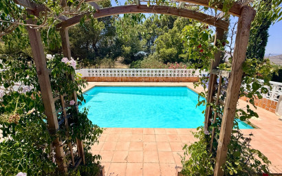 Resale - Finca - Country Property -
Hondón de los Fráiles