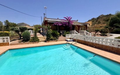 Resale - Finca - Country Property -
Hondón de los Fráiles