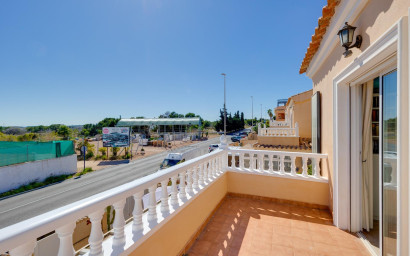 Herverkoop - Villa -
Orihuela Costa - Lomas de Don Juan