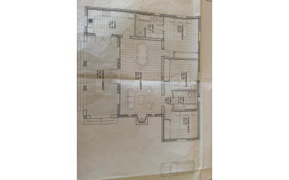 Herverkoop - Villa -
Sax