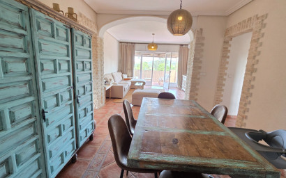 Herverkoop - Landhuis -
Elche - Costa Blanca